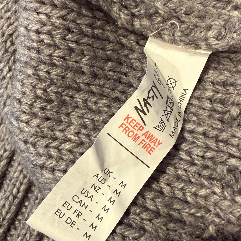 Nasty Gal Gray Cable Knit Sweater - Picture 12 of 13